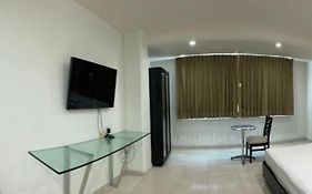 Hotel Alcazar Poza Rica, Centro
